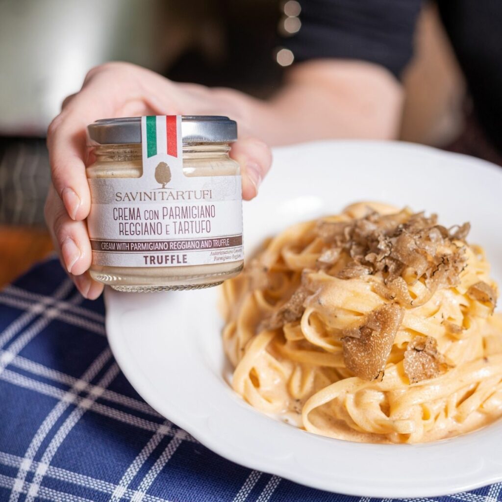 Crema Con Parmigiano Reggiano E Tartufo Savini Tartufi